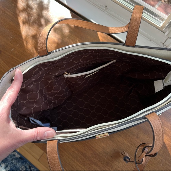 Gorgeous Aldo Tri-Color Large Tote Bag - Picture 6 of 12